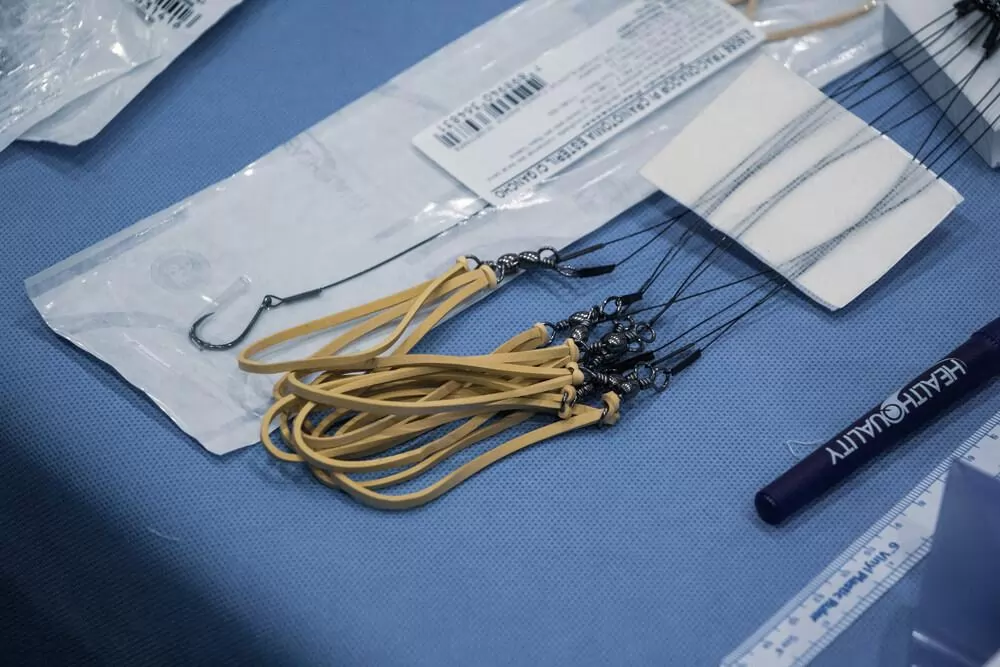 TRACIONADOR PARA CRANIOTOMIA ESTÉRIL